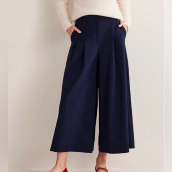 Uniqlo Pants - UNIQLO Wide Leg Women's Crop Pants in Navy Blue Size Large